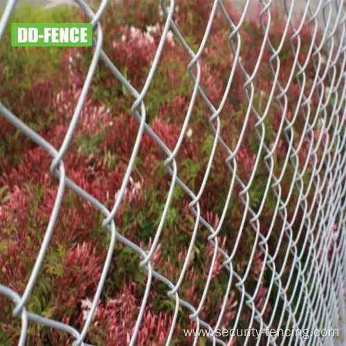 Cyclone Wire Mesh Diamond Hole Chain Link Fence